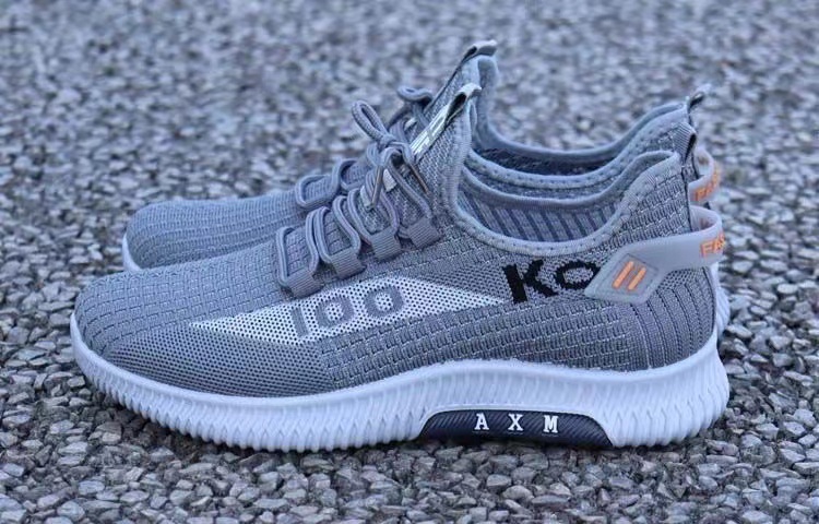 Spring and Summer New Men's Slip-on Mesh Fly-woven Casual Sneakers Men's All-match Breathable Soft Bottom Lazy Running Shoes