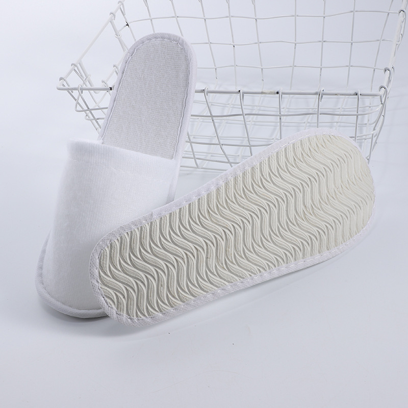 Factory wholesale disposable plush slippers hotel hotel homestay home hospitality large printable LOGO