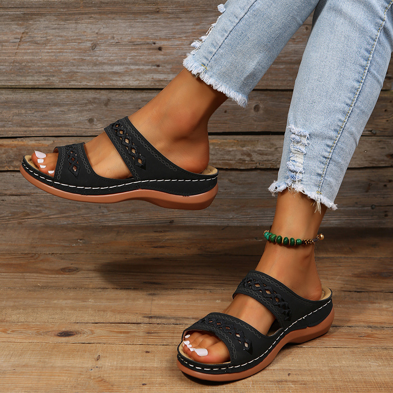 Outfit Cross-border Foreign Trade New plus size Slippers Retro Women's Non-slip Round-toe Wedge Comfortable Sandals