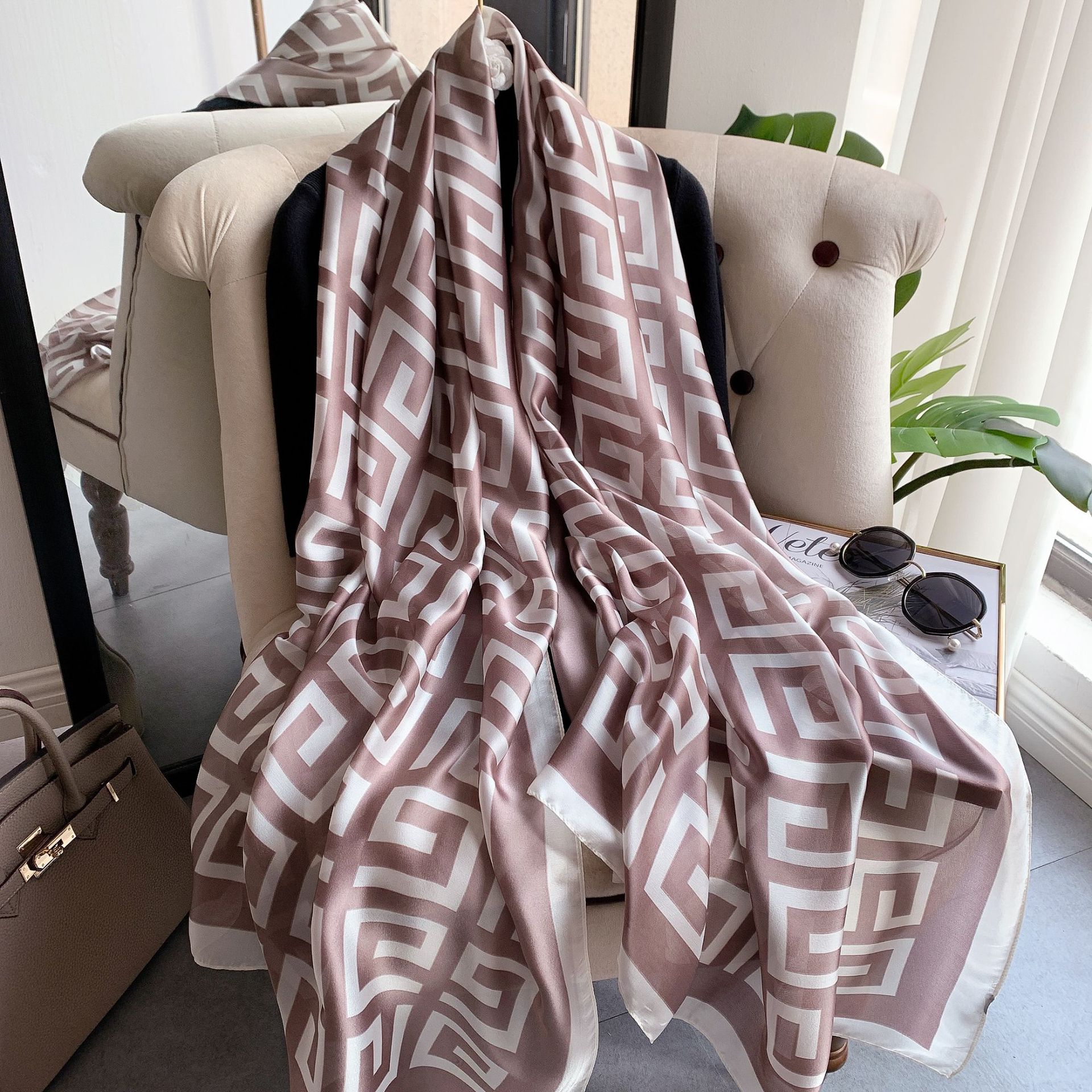 Spring new Korean version of artificial silk scarf women's plain printed beach towel letters warm shawl new silk forging wholesale