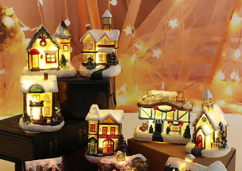 Cross-border New Christmas Decorations Resin Small House Micro Landscape Resin House Christmas Creative Luminous Small House_voghion.com