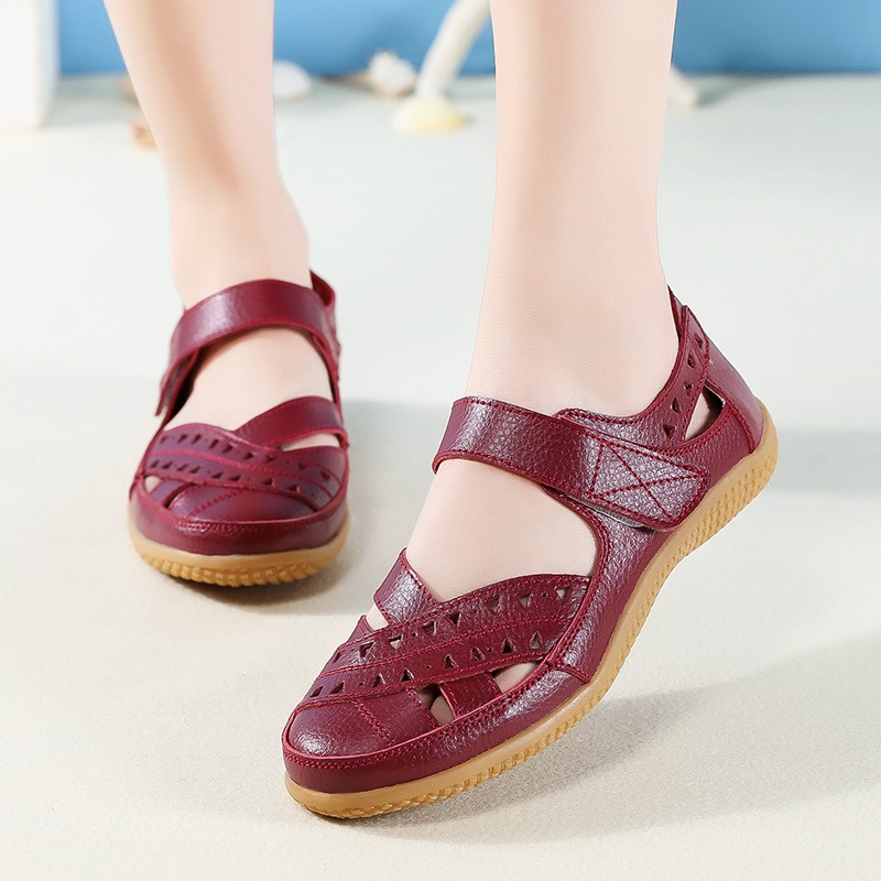 Cross-border plus size summer new women's sandals hollow hole shoes foreign trade leather casual women's shoes nurse white shoes