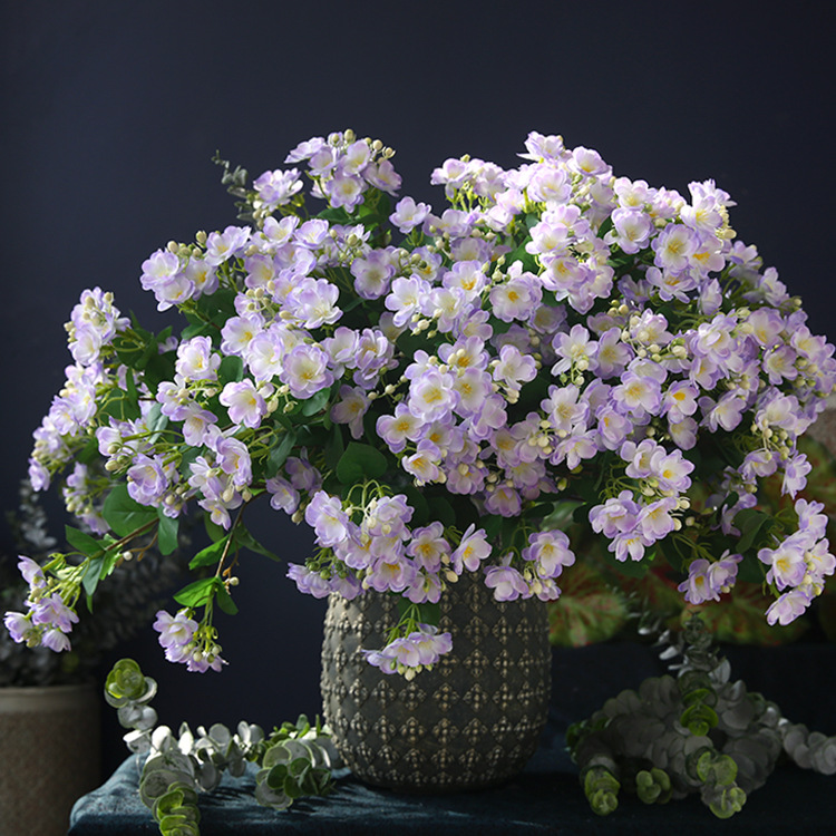 Single small Jasmine artificial flower artificial flower living room dining table coffee table pastoral floral flower arrangement