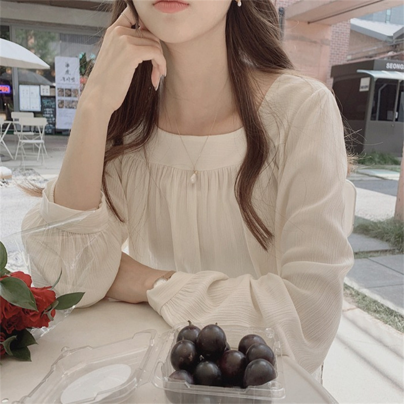 Sweet age-reducing square collar long-sleeved shirt for women 2022 New elegant French collarbone niche white chiffon shirt top