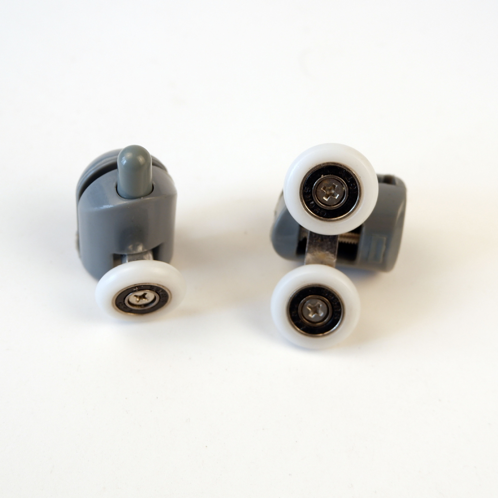 Upper and lower double-wheel nylon bounce wheel bathroom glass sliding door pulley shower room accessories hanging wheel vintage pulley