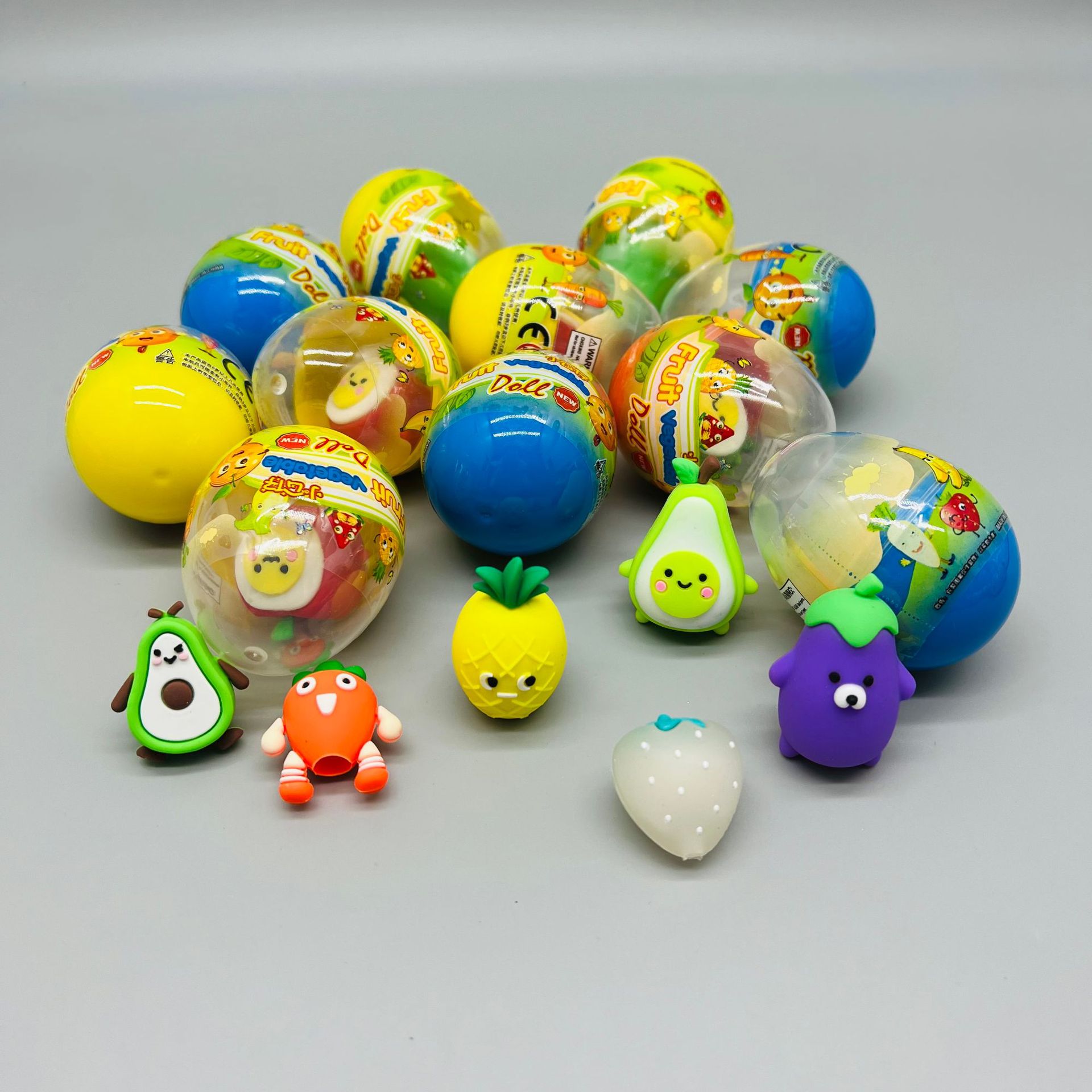 Gashapon toys wholesale coated egg-shaped egg twist 2 yuan egg twist machine doll gift ball twist machine twist