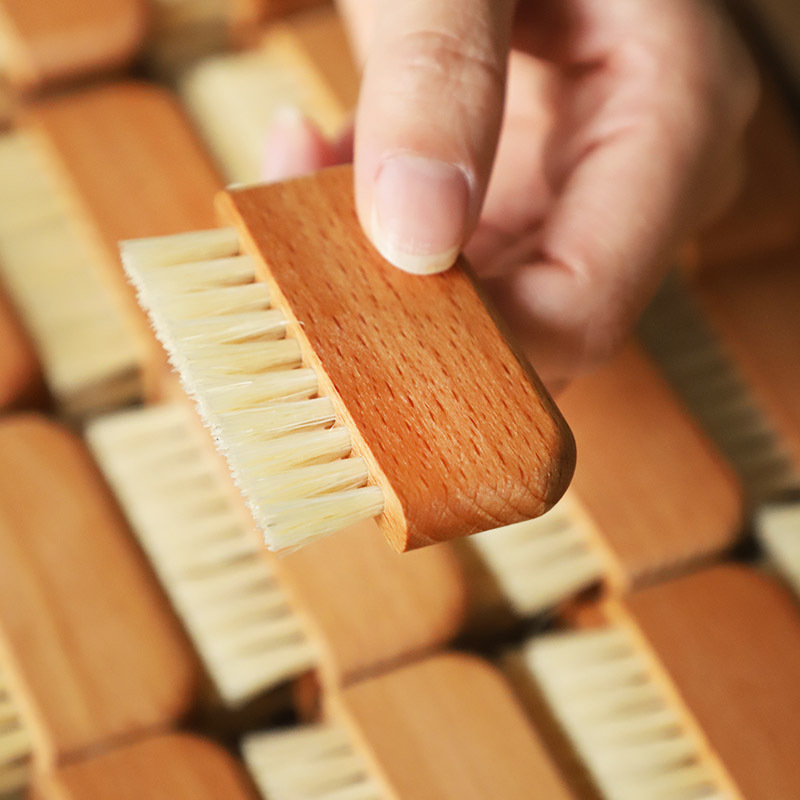 Solid wood pure pig bristle nail brush gap cleaning tool hand washing nail brush surface cleaning stain removing nail brush