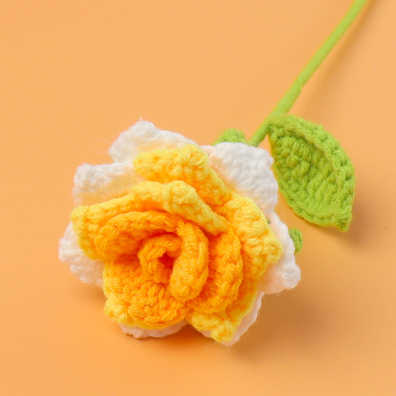 手作りの完成品のクロスボーダーのシミュレーションの尖った角のバラの毛糸は花の偽の花の家の装飾の贈り物の卸売りを編みます。|undefined