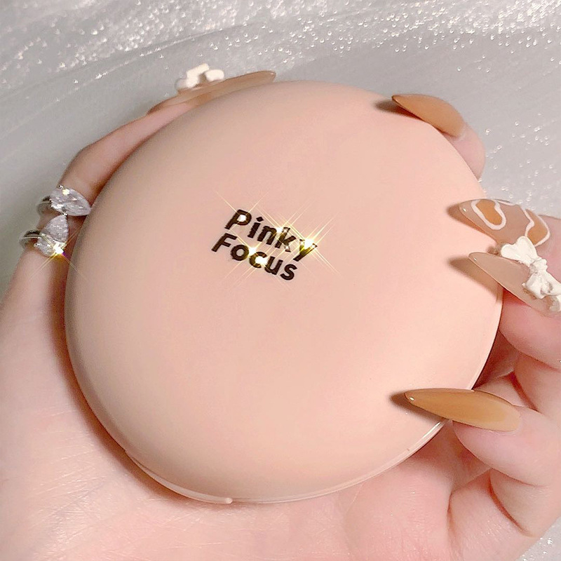 Ginger Powder Cake Oil Control Waterproof Dry and Wet Dual-use Not Easy Card Powder Powder Powder Powder Beginners Students Parity Cosmetic