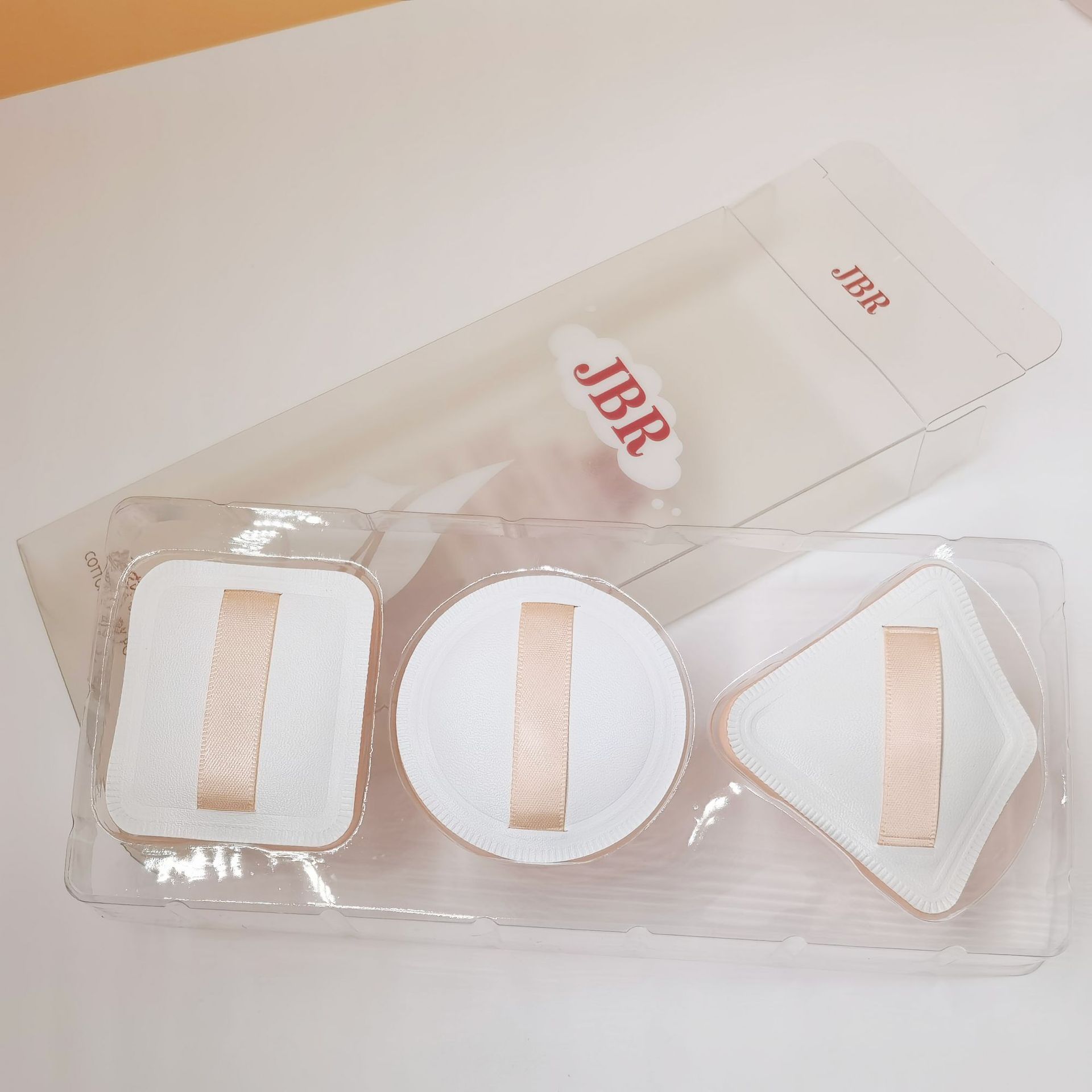 Non-Latex Fan Air Cushion Sponge Boxed No Powder Makeup Foundation High Glow Blush Triangle Marshmallow Powder Puff