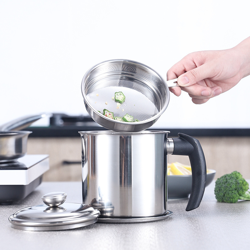 304 Stainless Steel Oil Filter Pot Household Oil Filter Pot Oil Dregs Cup Oil Storage Tank Kitchen Supplies Lard Oil Pot Oil Pot