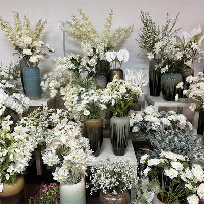 [White flower material] Hydrangea rose rime grass flower arrangement with grass ceiling fog leaf material decoration wedding simulation flower