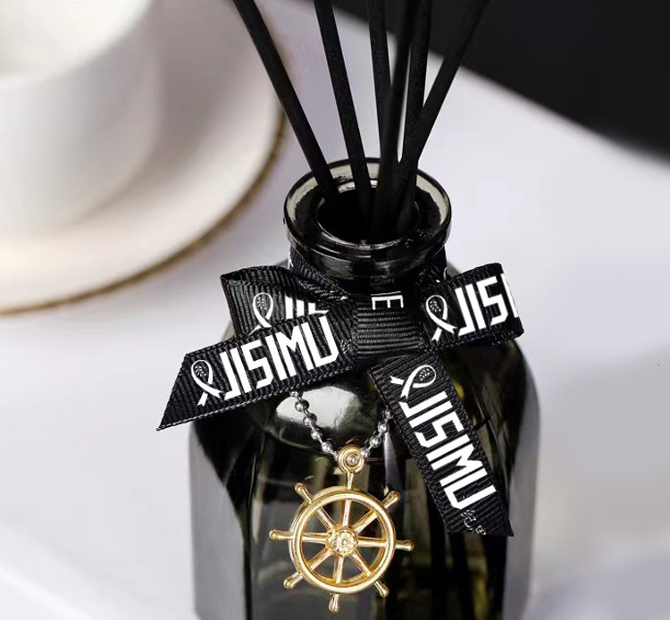 Aromatherapy essential oil liquid fire-free aromatherapy indoor home toilet hotel rattan dried flower decoration air freshener