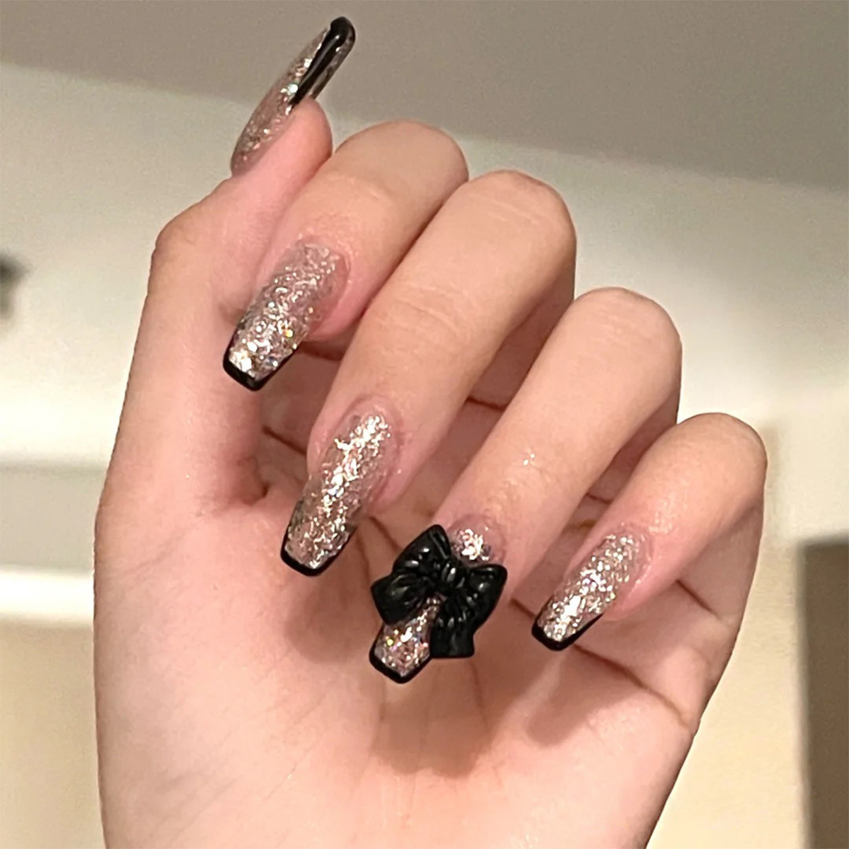 黑邊法式美甲貼金粉蝴蝶結假指甲貼可拆卸穿戴美甲指甲貼廠家直銷