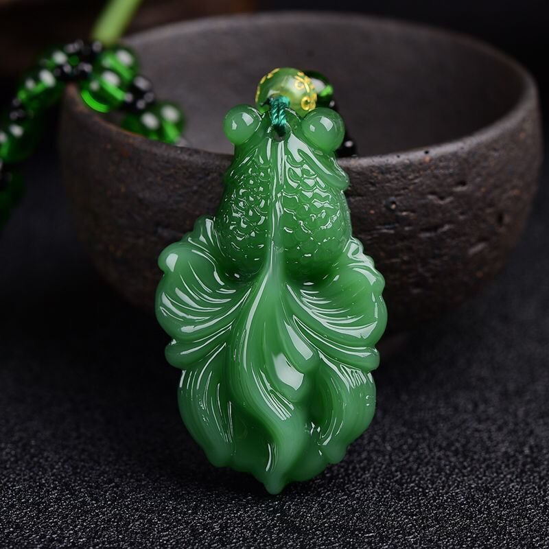 10 yuan model stall supply Jasper necklace sweater chain Guanyin Buddha Dragon brand thousand hands Guanyin brave with bead chain