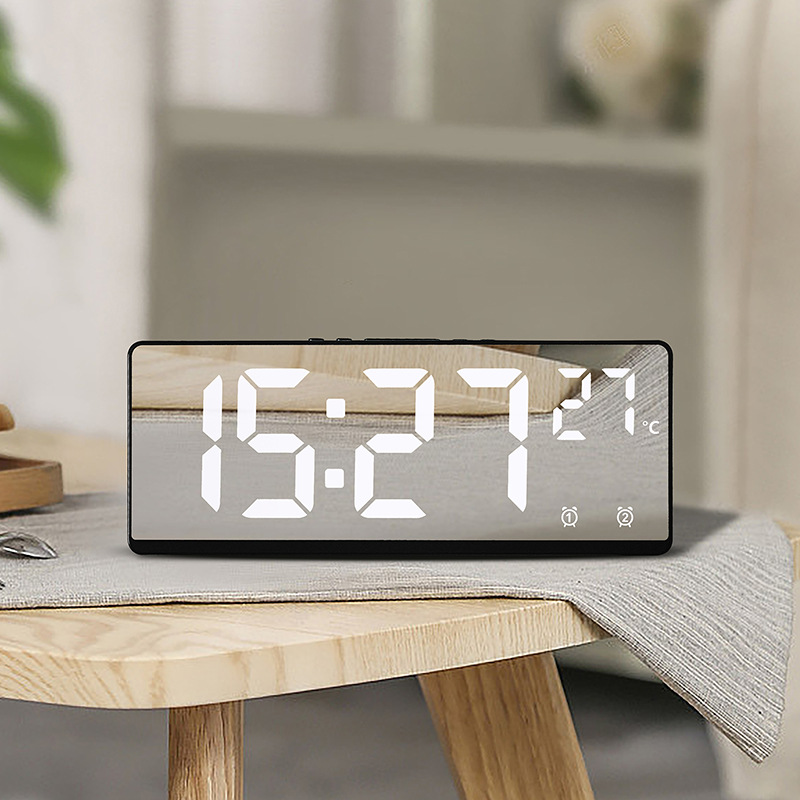 Creative multi-function electronic clock simple large screen clock multi-group alarm clock student bedside clock factory direct 6631