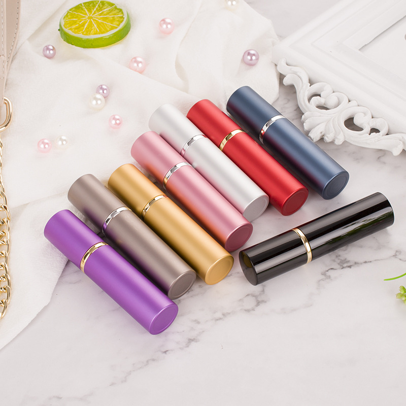 Spot wholesale oral spray bottle aluminum perfume bottle 10ml portable spray empty bottle glass liner packaging can do logo