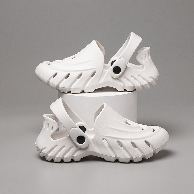 Summer Cave Sandals 2023 New Breathable Cave Shoes Couple Casual Beach Shoes Hollow Garden Shoes