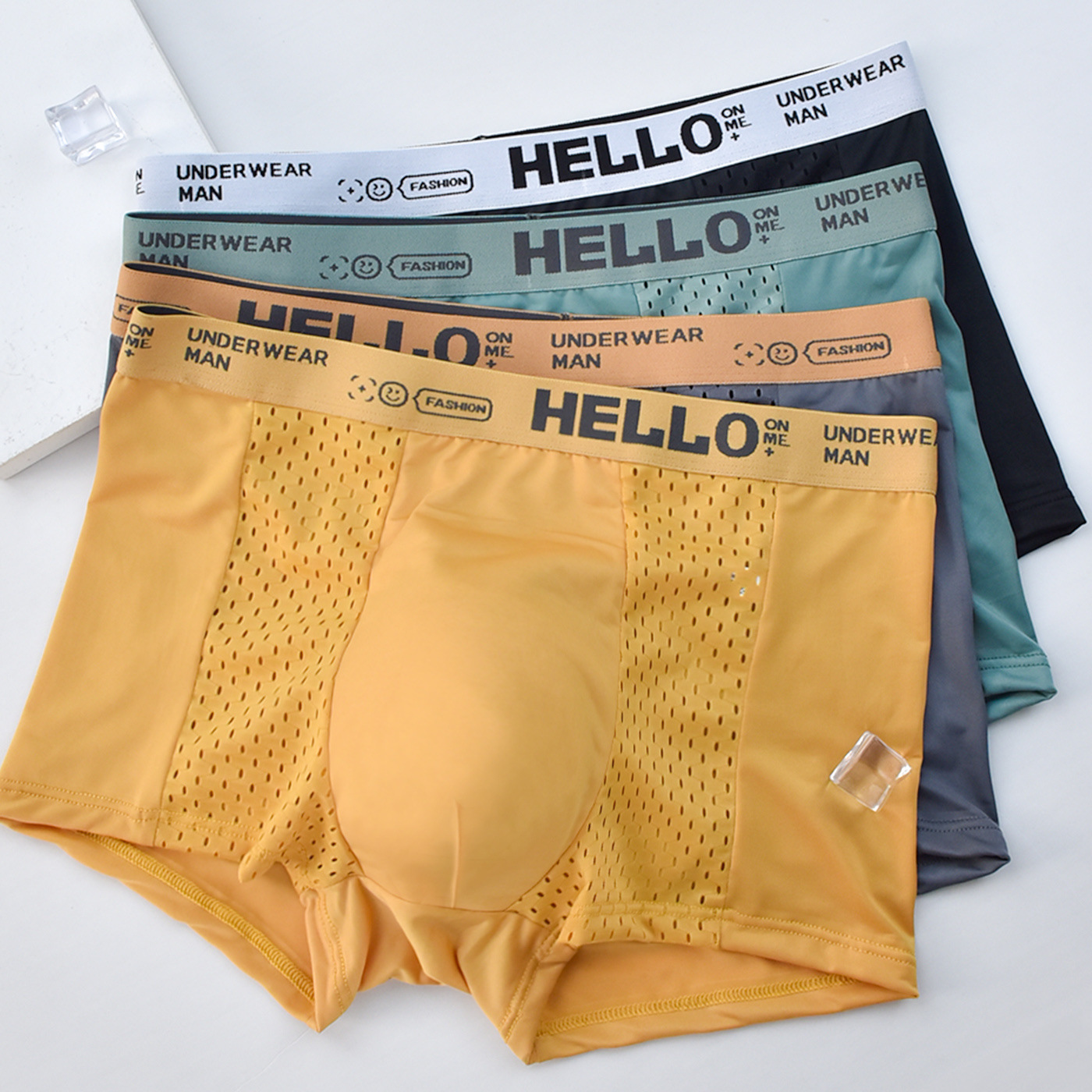 Summer Hot Selling Men's Underwear Men's Ice Silk Mesh Mesh Boxer Shorts Summer Thin Breathable Air Conditioning Pants Pants