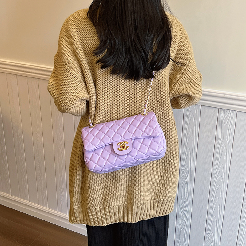 Cross-border new women's bag 2023 new simple fashion rhombus Chanel style shoulder messenger bag small square bag bags