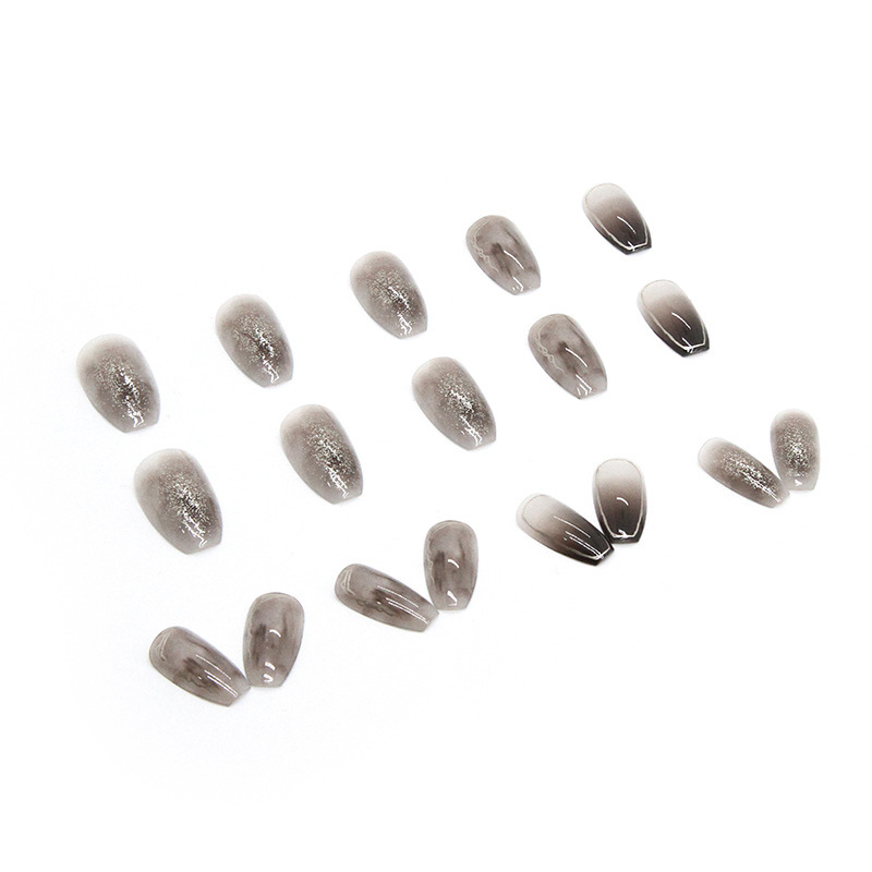 Dark mysterious halo dyeing wearing armor gradient French autumn and winter white fake nails finished wholesale 24 boxed