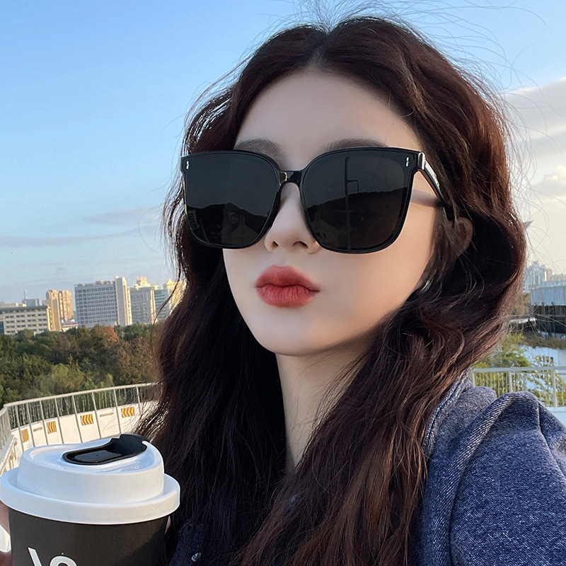 2024 new gm sunglasses women's summer high-end sense driving polarized UV protection sunglasses glasses moisture sunscreen big face