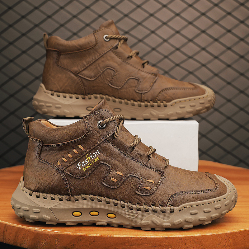 Autumn and Winter high-top casual men's shoes fleece-lined warm men's leather boots hand-stitched cross-border plus size workwear men's boots