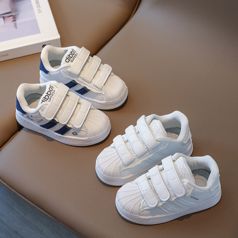 Children's board shoes 2024 autumn new single shoes girls small white shoes baby shoes kindergarten children shell head