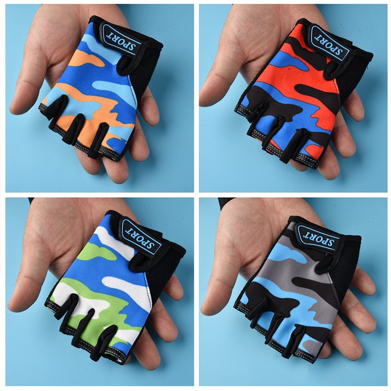 Wholesale children's half finger gloves men's outdoor sports thin breathable cartoon riding half gloves women's roller skating performance