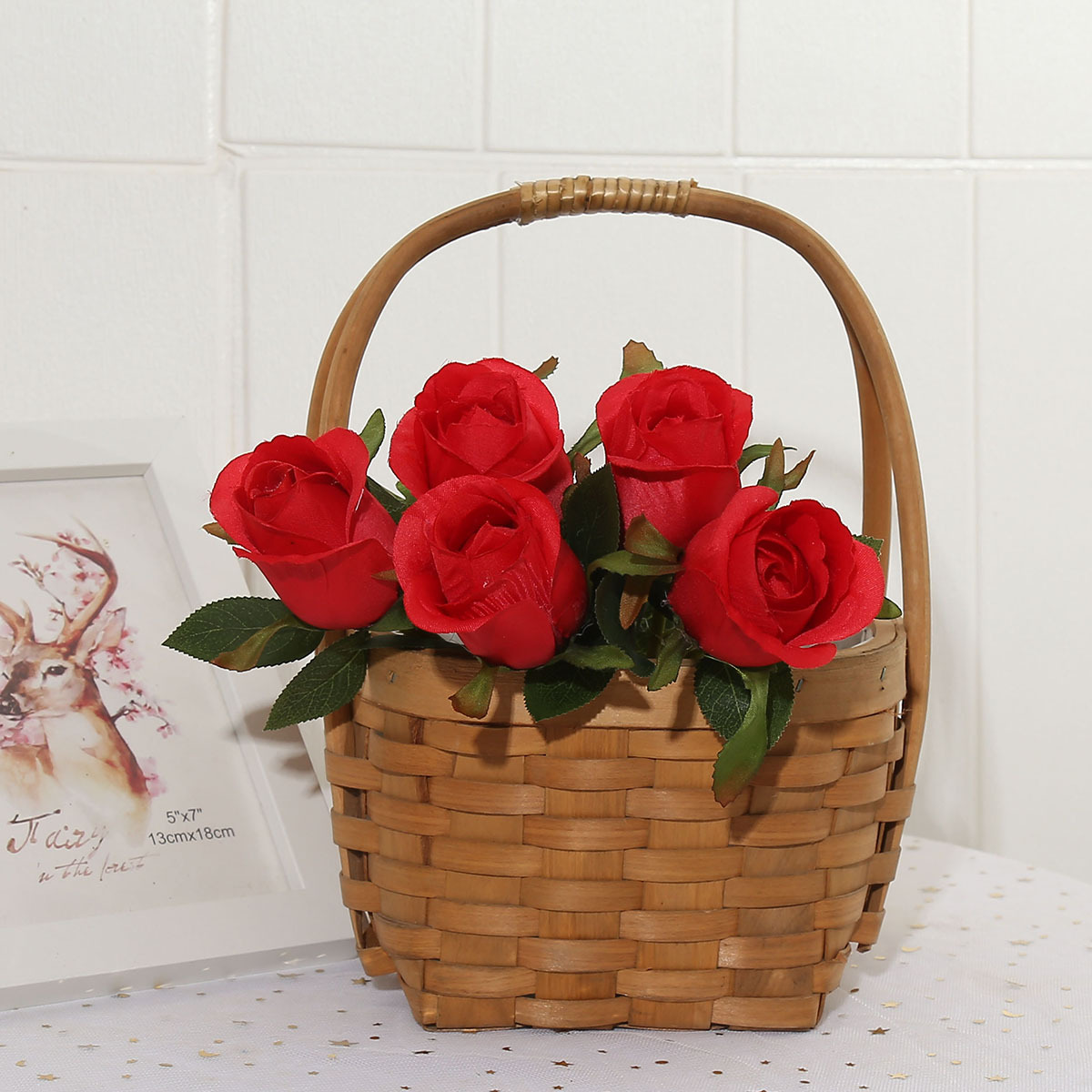 Artificial rose bouquet silk flower plastic flower fake flower single living room decoration dried flower dining table decoration wedding red floral