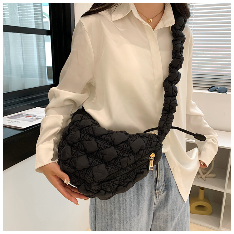 Borsa da donna Niche Bubble Borsa monospalla sottobraccio Borsa coreana in cotone Borsa a tracolla casual Borsa a nuvola plissettata_voghion.com