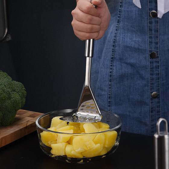 Wholesale stainless steel manual potato puree press baby food supplement masher wave shaped potato press kitchen gadget