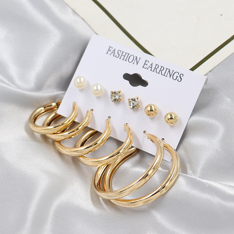 Cross-border hot selling European and American metal C- shaped large circle earrings simple rhinestone pearl earrings women's suit earrings
