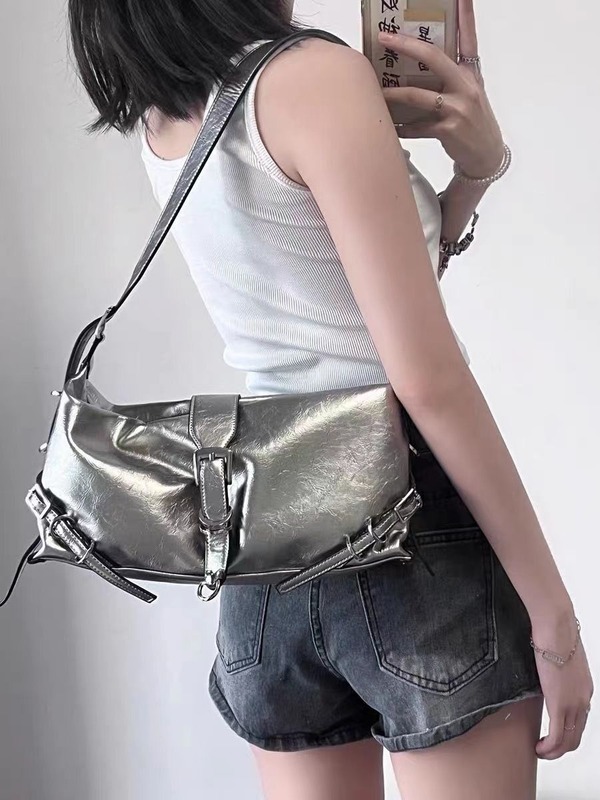 新しいファッションの流行の独特な小さい大衆のわきの下はカジュアルでシンプルな女性の携帯電話の小さいショルダーバッグのシングル肩の斜め掛けの小包を包みます。|undefined
