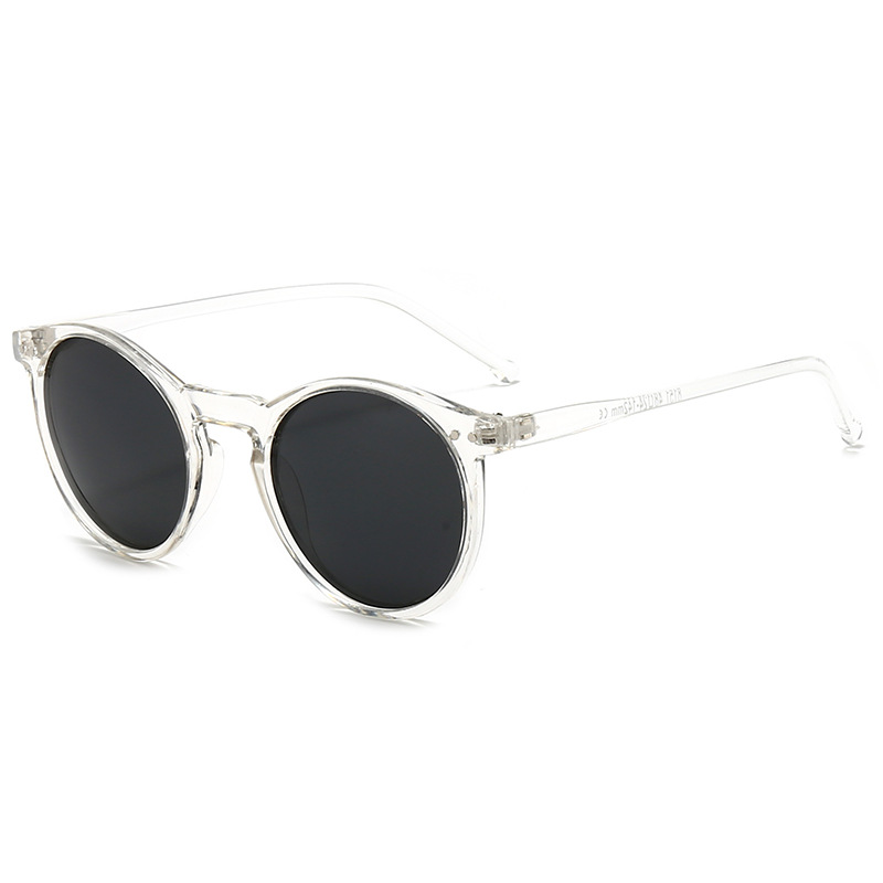 Europe and the United States new fashion polarized sunglasses retro sunglasses female driving glasses trendy glasses frame manufacturers spot 8151