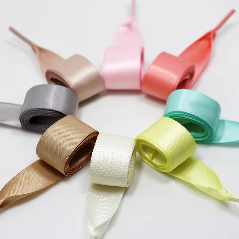 Open when the silk shoelace flat lace satin ribbon Sports small white shoes rope black and white color factory wholesale