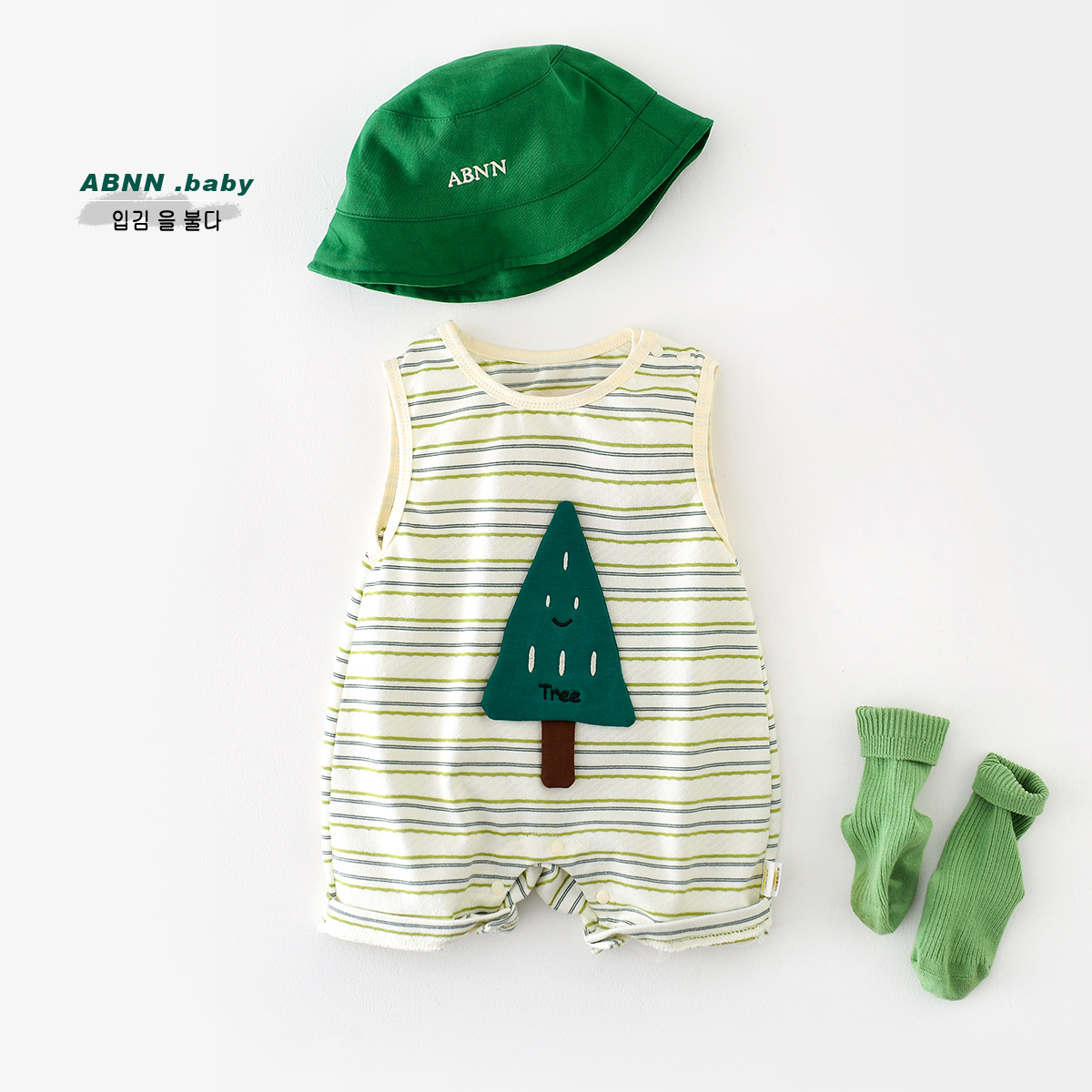 Baby jumpsuit summer men and women baby Korean green striped cartoon small tree cool newborn sleeveless clothes