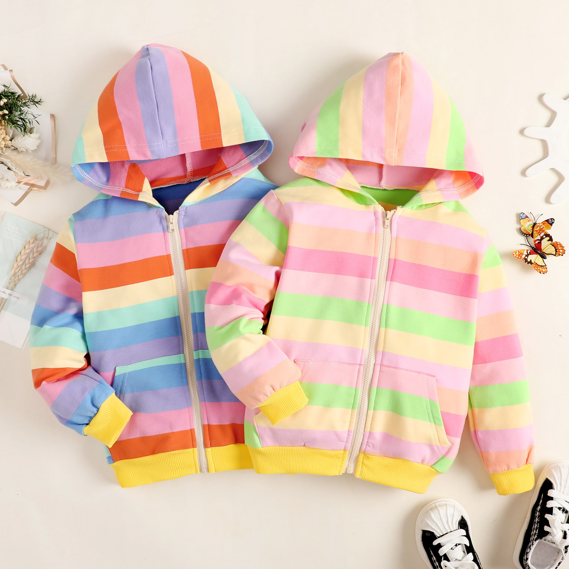 Girls' Spring and Autumn Coat 2022 New Children's Western Style Top Baby Korean Rainbow Cotton Sweater Zipper Shirt