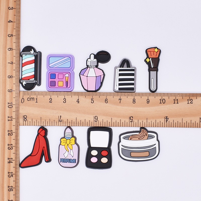 Cosmetics e-commerce Amazon AliExpress PVC soft rubber hole shoes shoe flower shoe buckle shoe decoration accessories