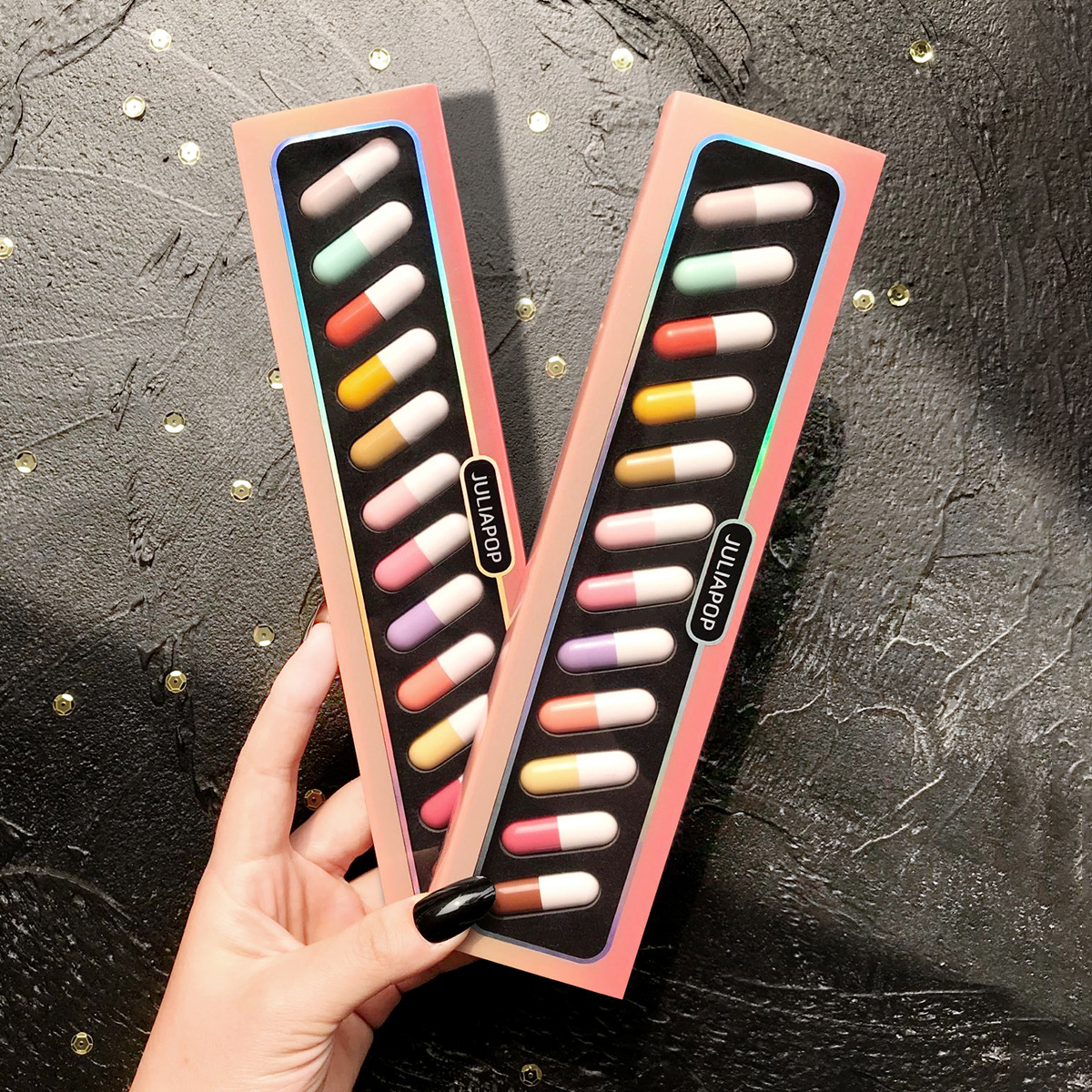 Cross-border JULIAPOP capsule lipstick set explosions recommended ins12 color mini lipstick set Wholesale