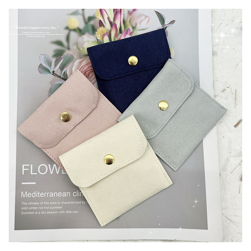 Jewelry flannel jewelry bag anti-oxidation flannel snap button thickened velvet ring necklace jewelry storage bag wholesale factory