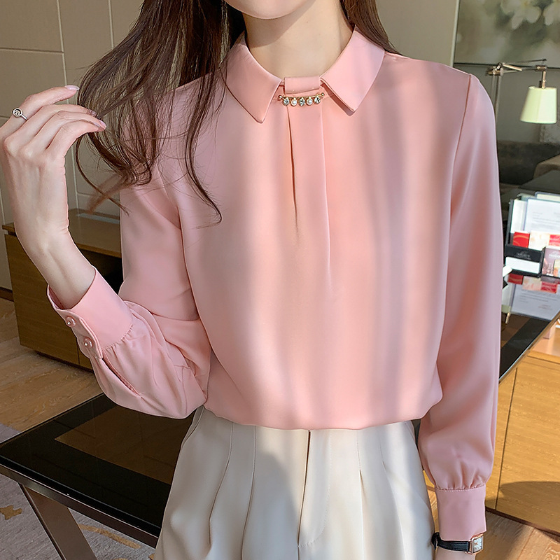 Real shot shirt women's long sleeve 2024 spring new Korean style western style design sense niche fashion high-end satin top