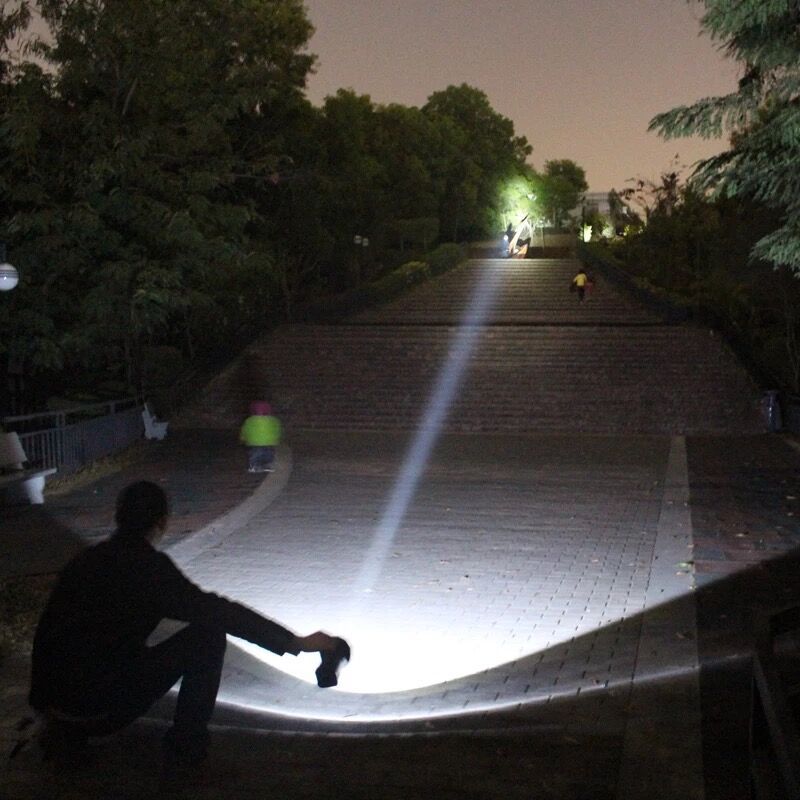 Long-term portable flashlight rechargeable outdoor camping long-range searchlight patrol fire emergency hand lamp