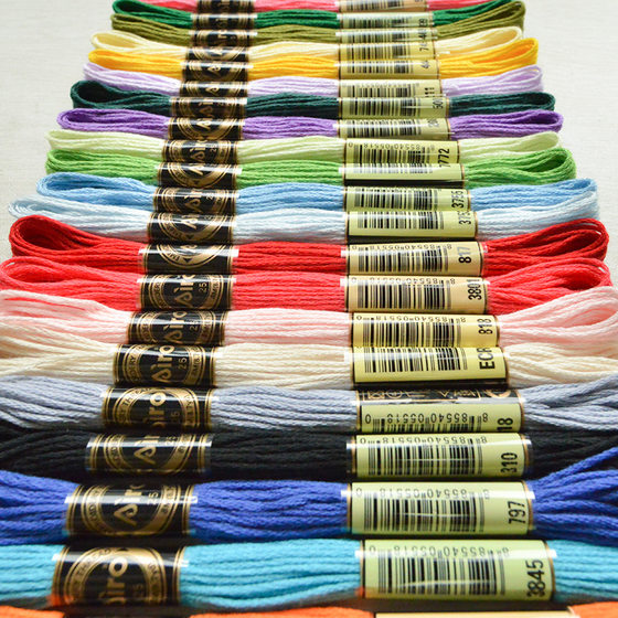 Factory wholesale cross stitch thread DMC color 8 m 482 color polyester embroidery thread embroidery thread accessories manual wholesale