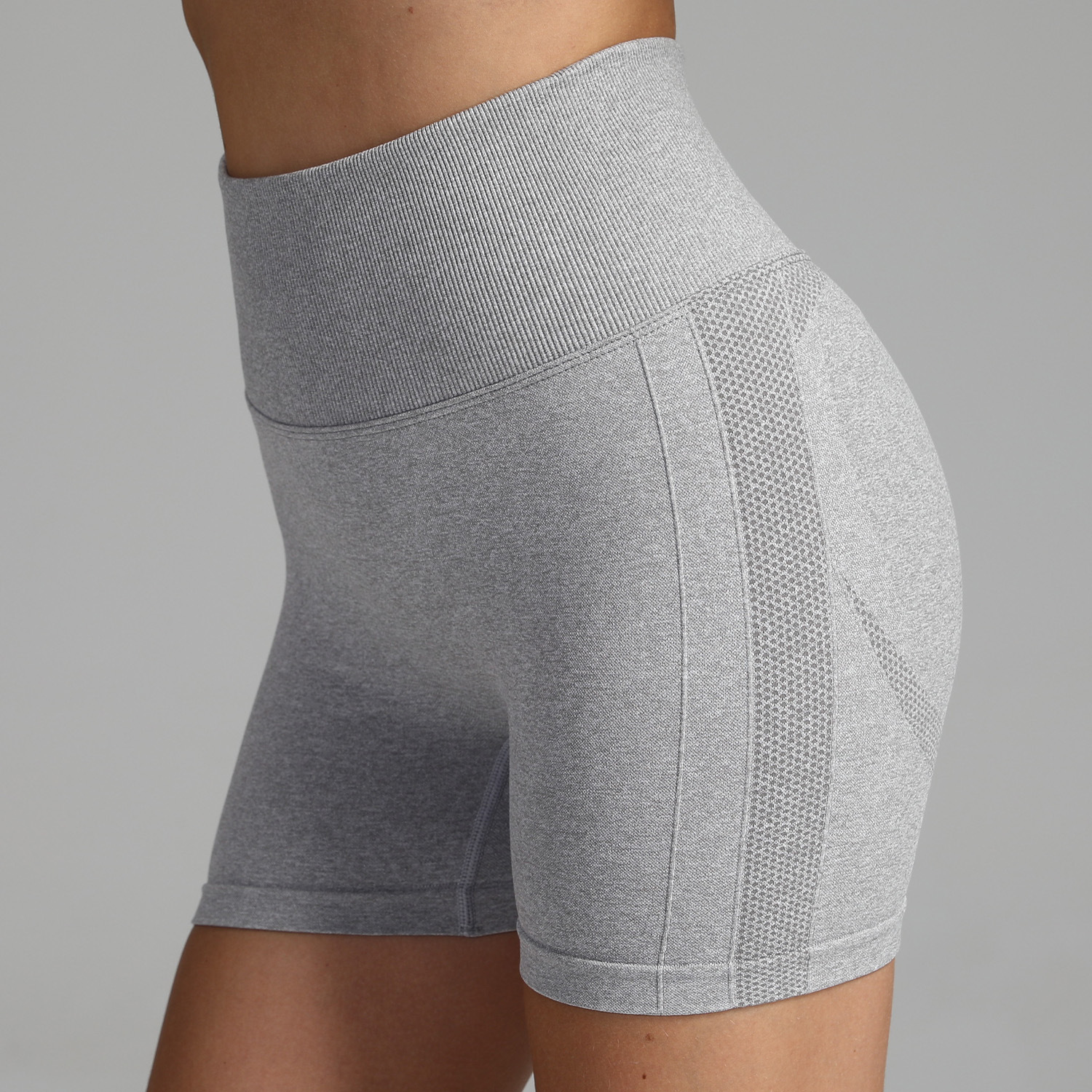 Amazon in stock seamless yoga shorts Peach Hip lifting high waist fitness shorts tight running sports three pants