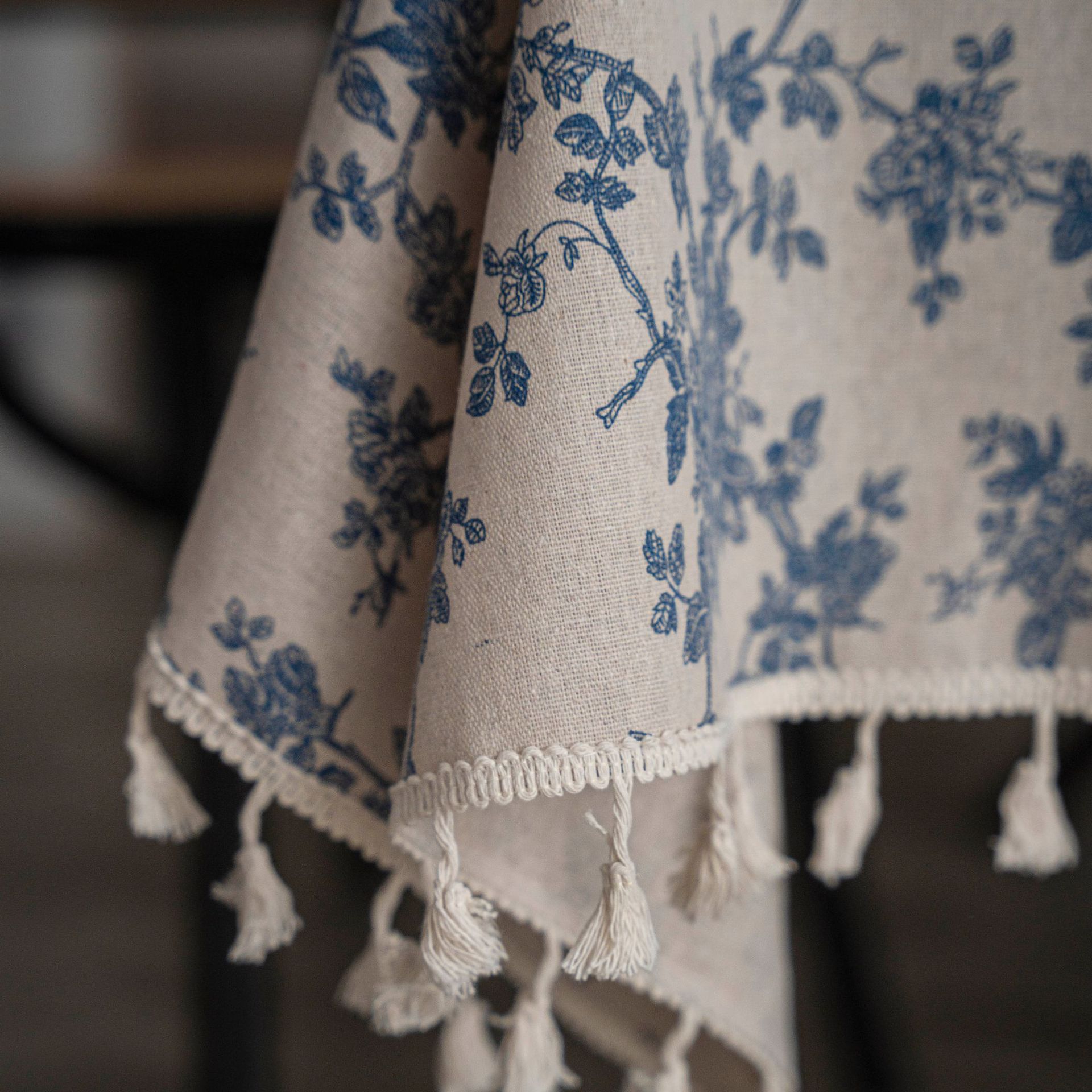 Cloth dad cross-border retro cotton and linen printed table cloth tassel tablecloth household coffee table dustproof cover towel spot wholesale