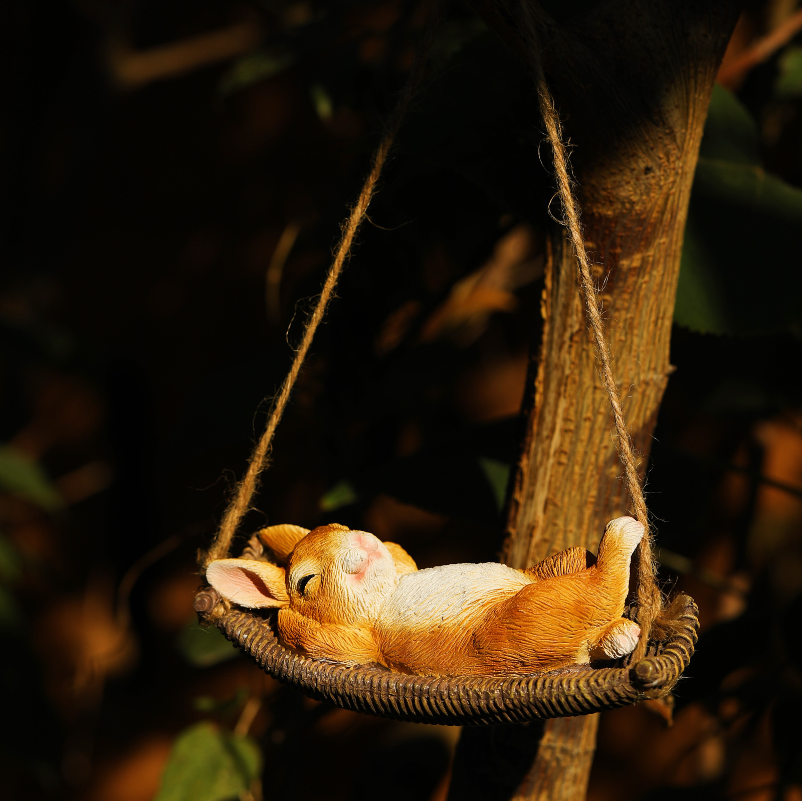 Cross Border Swing Sleeping Rabbit Pendant Cute Animal Garden Statue Outdoor Patio Decoration Easter Gift