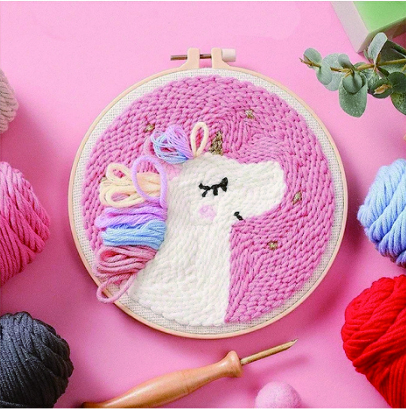 Russian poke embroidery diy handmade embroidery material package needle children beginner poke decorative painting Wool painting
