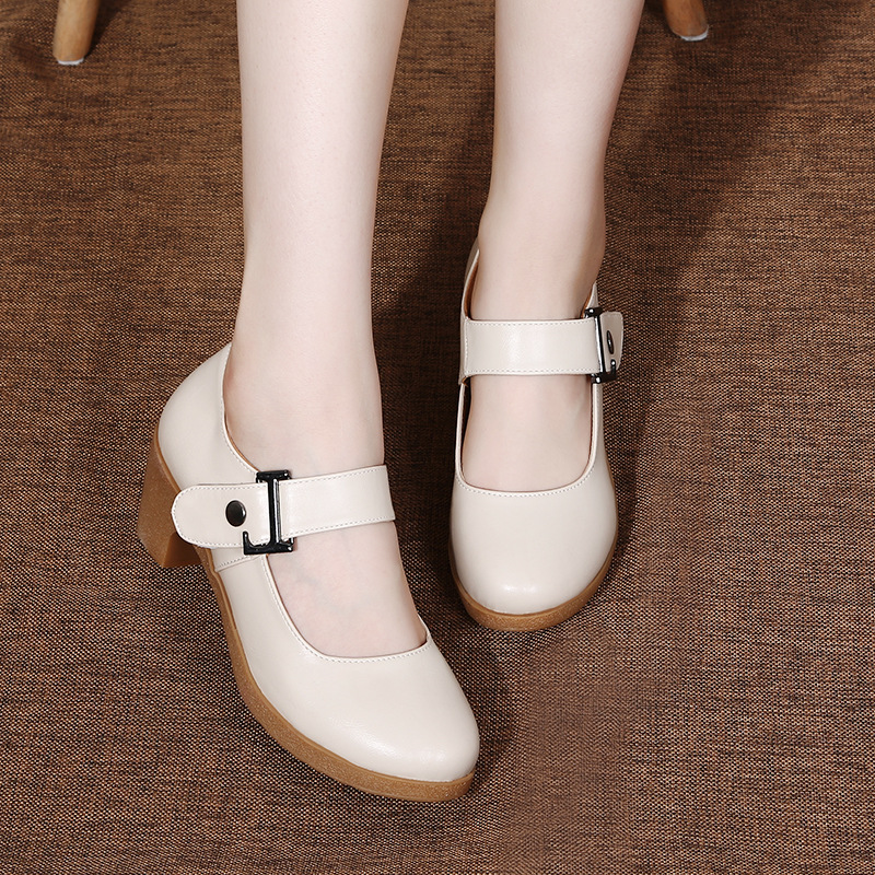 Factory direct sales dance shoes wholesale round head modern square dance shoes ladies mother shoes cross-border products 2025