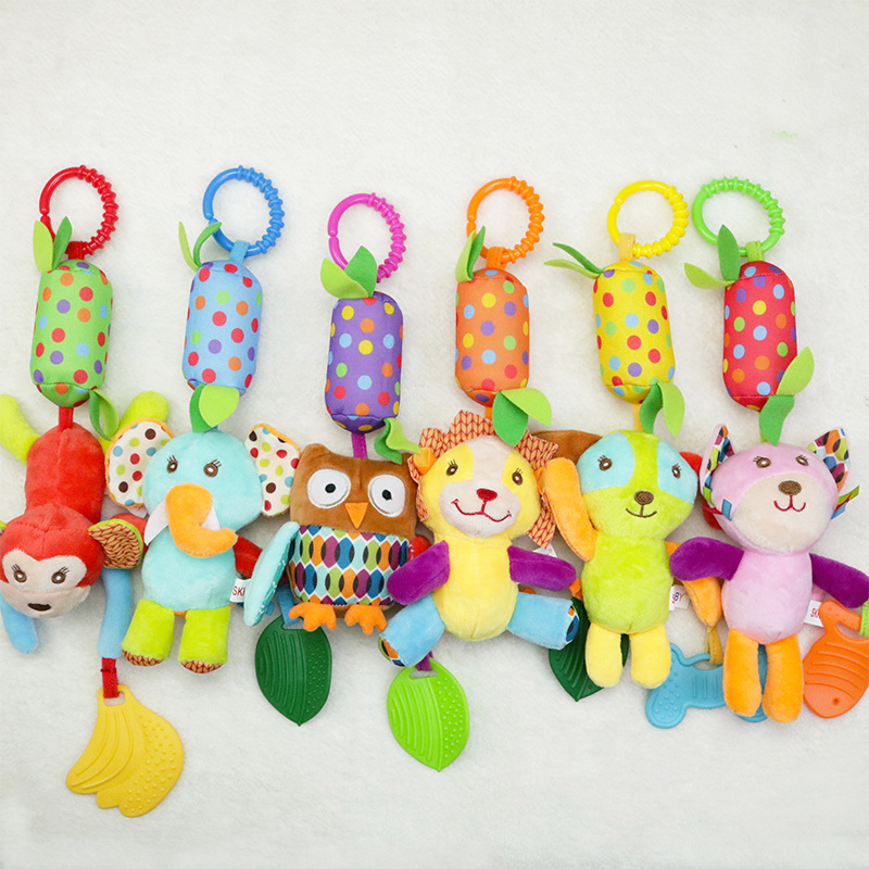 Factory direct supply SKKBABY stroller hanging toy 0-1 year old Bell tooth glue animal wind chime bed hanging